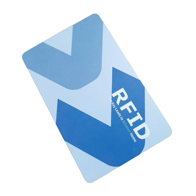 Kontaktlose RFID-Smartcard aus PVC mit gl&auml;nzender Oberfl&auml;che
