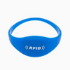13,56 MHz RFID-Silikonarmband ISO14443A NFC-Armband mit individuellem Logo 