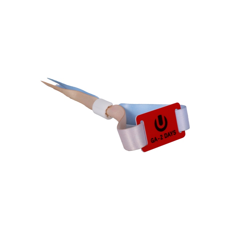 F08 1K التحكم في الوصول الأحداث المخصصة تذكرة RFID النسيج معصم مع علامة PVC