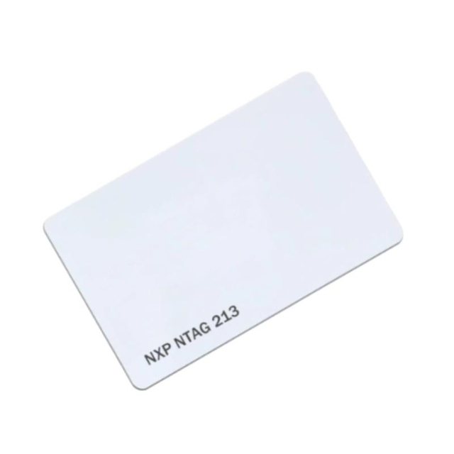 بطاقة NFC بيضاء PVC NTAG213 بطاقة فارغة لبطاقة الأعمال الرقمية NFC